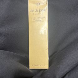 Clè De Peau Softening Cleansing Foam