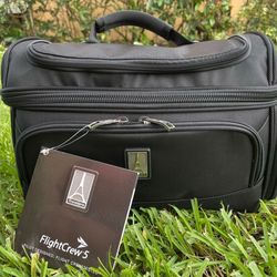 Travelpro FlightCrew 5 Large Crew Cooler Travel Pro