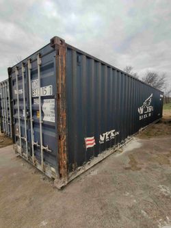40ft Wind & Water Tight Shipping Containers For Sale