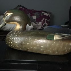 Wooden Duck Statue