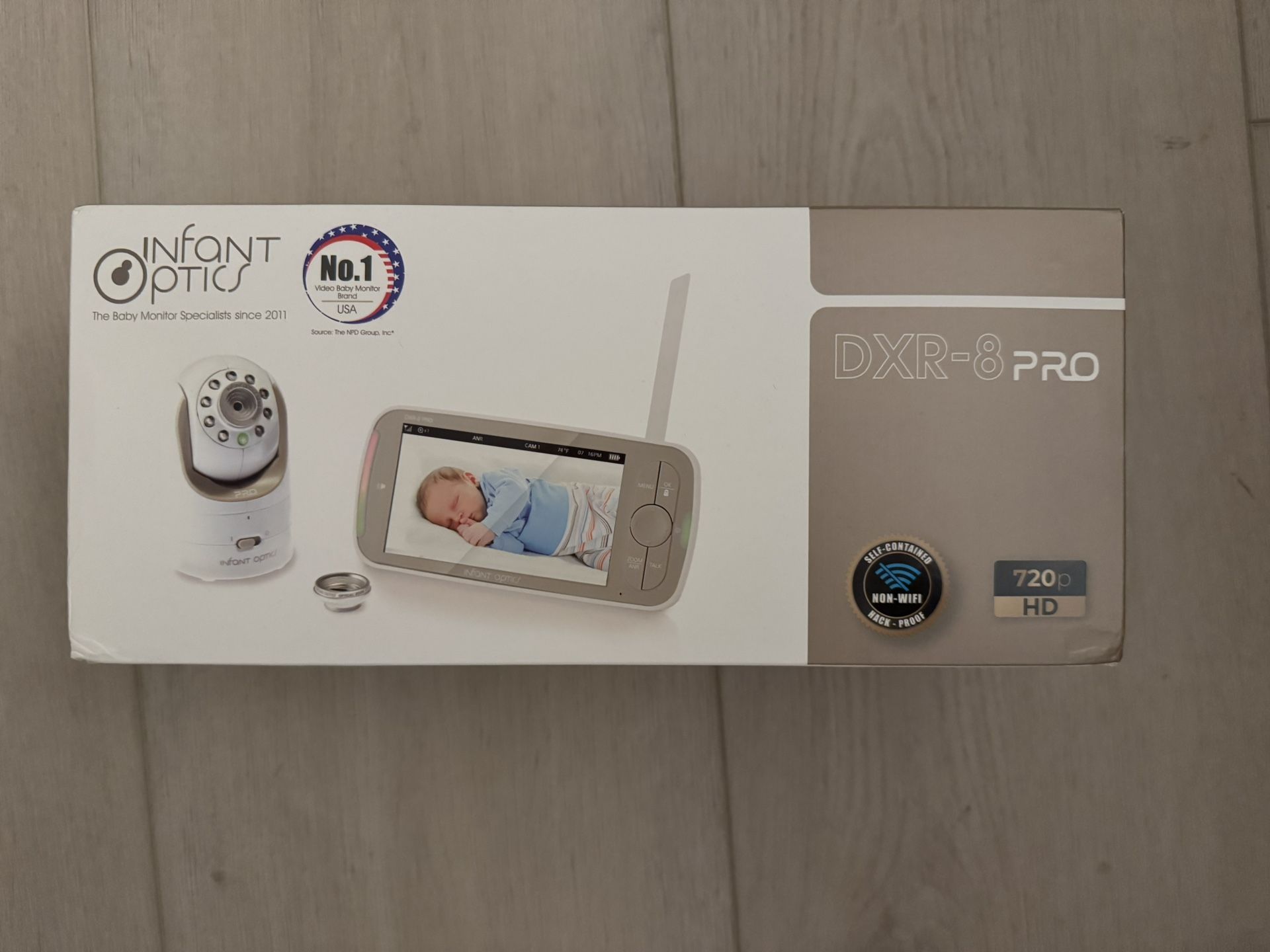 Infant Optics DXR-8 PRO Video Baby Monitor, 720P HD Resolution 5" Display