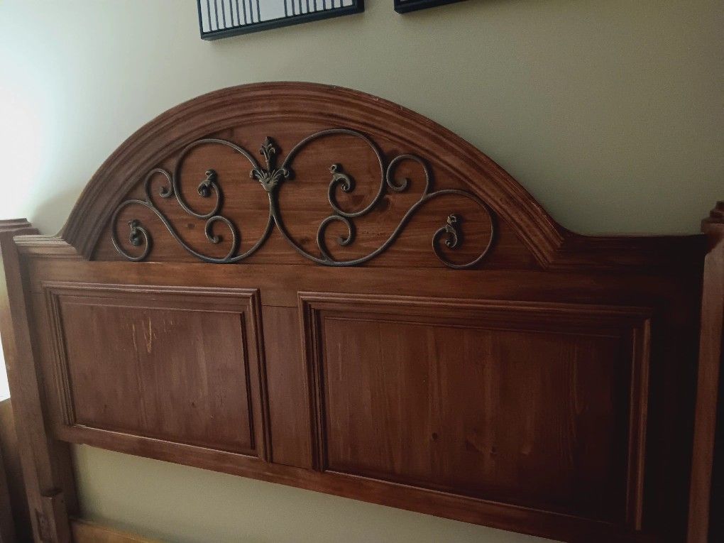 King Headboard