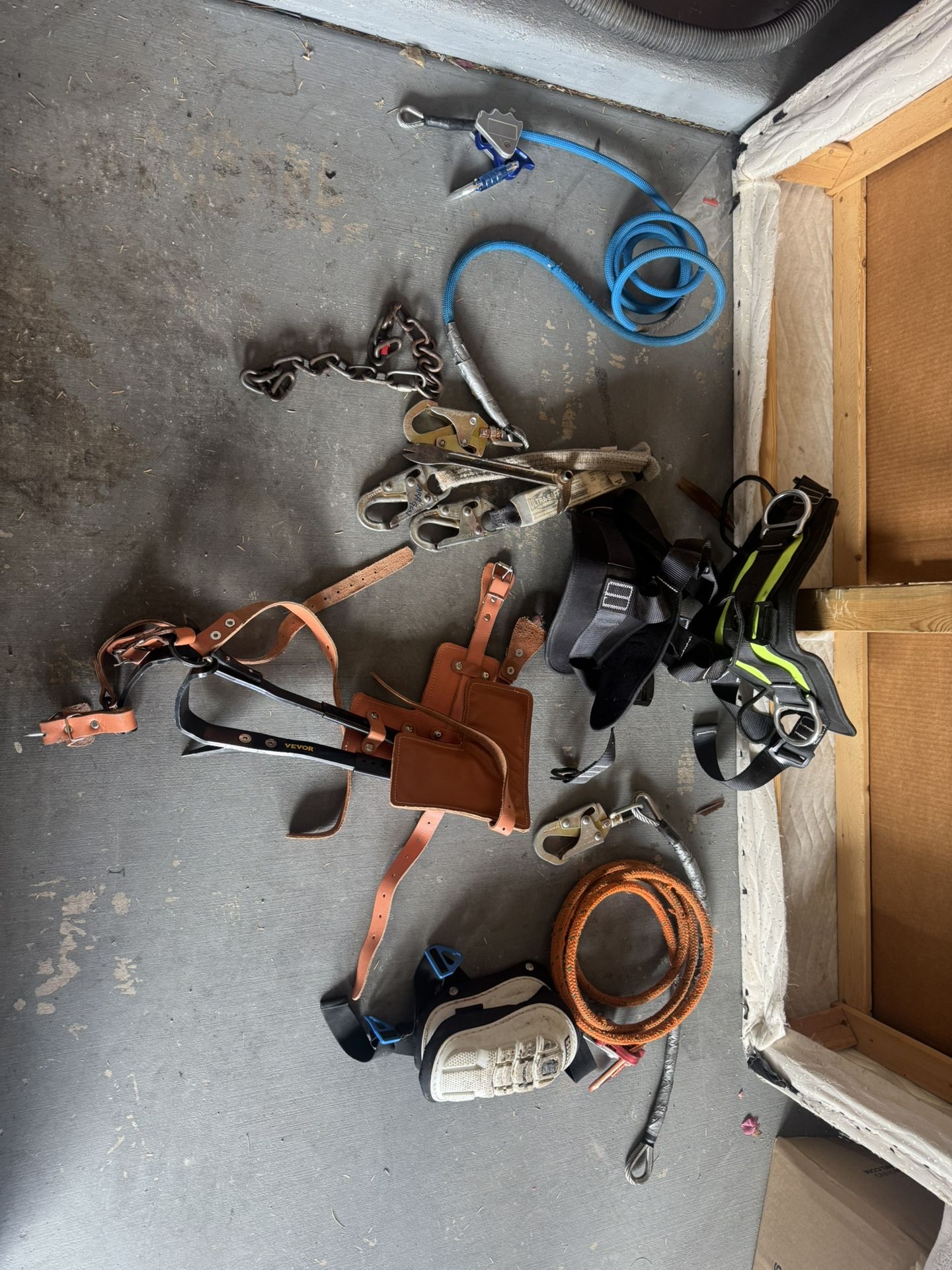 Tree Climbing Equipment 