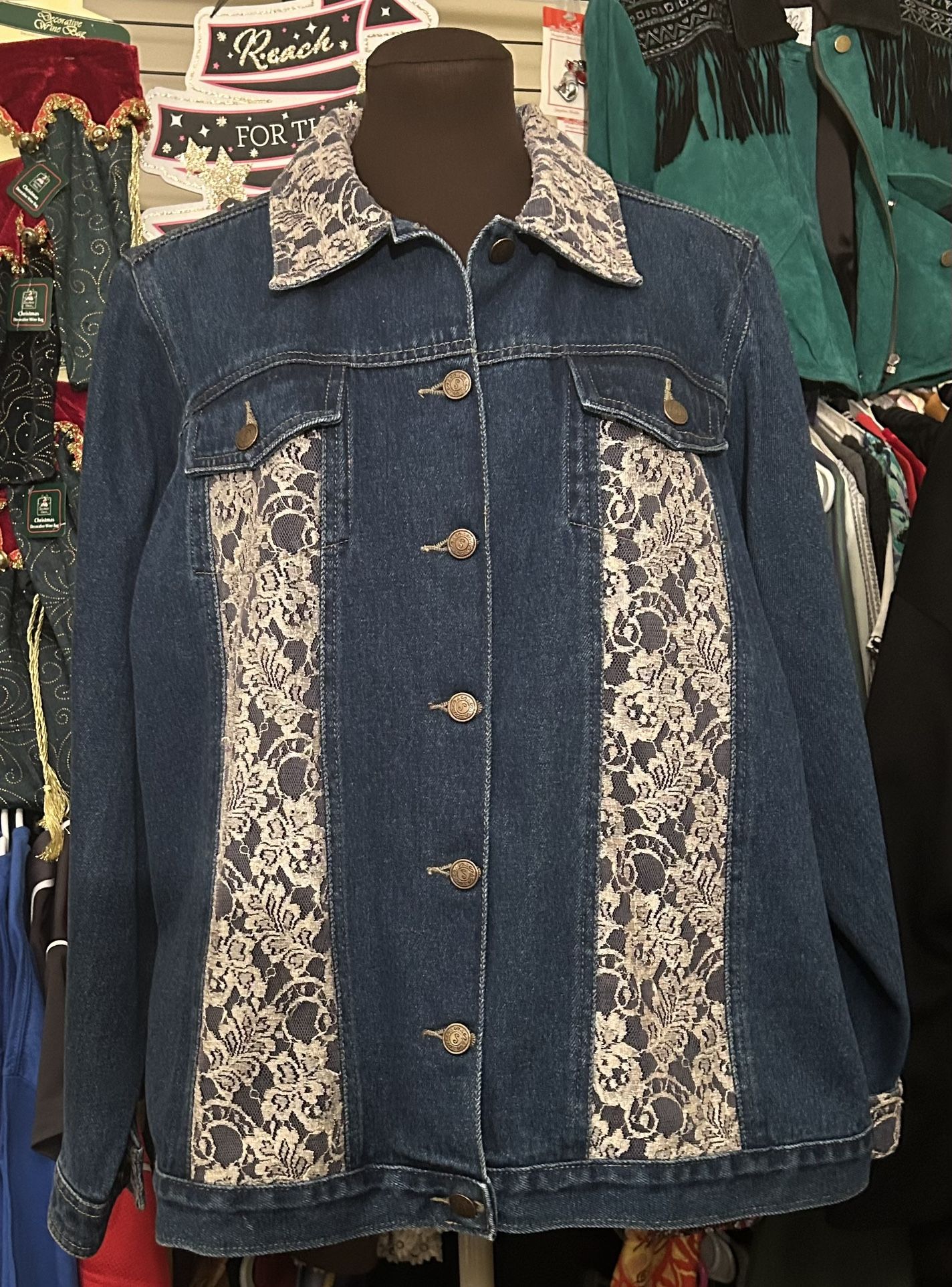 Roaman’s Ladies Short Denim Jacket With Lace Accents Size 14W