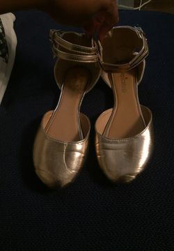 Girls rose gold sandals size 4