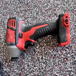 Milwaukee M18 impact gun