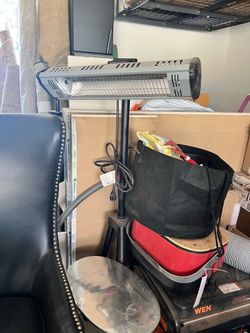 Outdoor standing heater