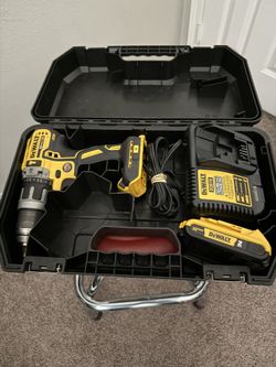 DEWALT BRUSHLESS SET VERY GOOD CONDITION 