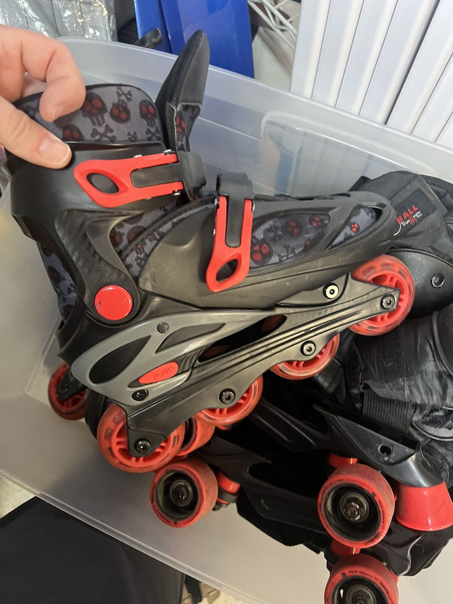 Rollerblades Roller skates 