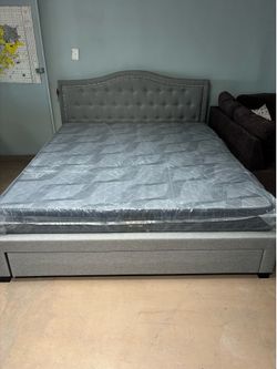 CAL KING BED WITH MATTRESS