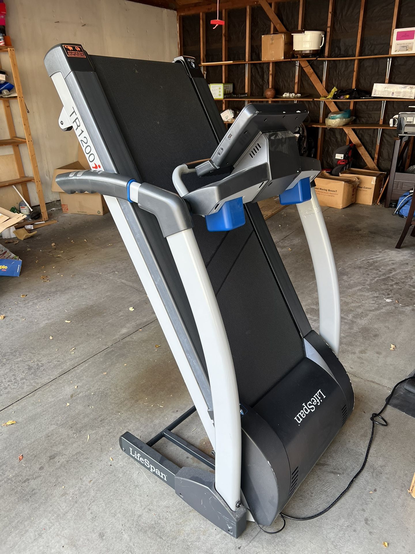 Lifespan TR1200i Folding treadmill