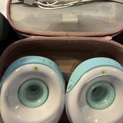 Willow Go +carrying  case +cooler bottle