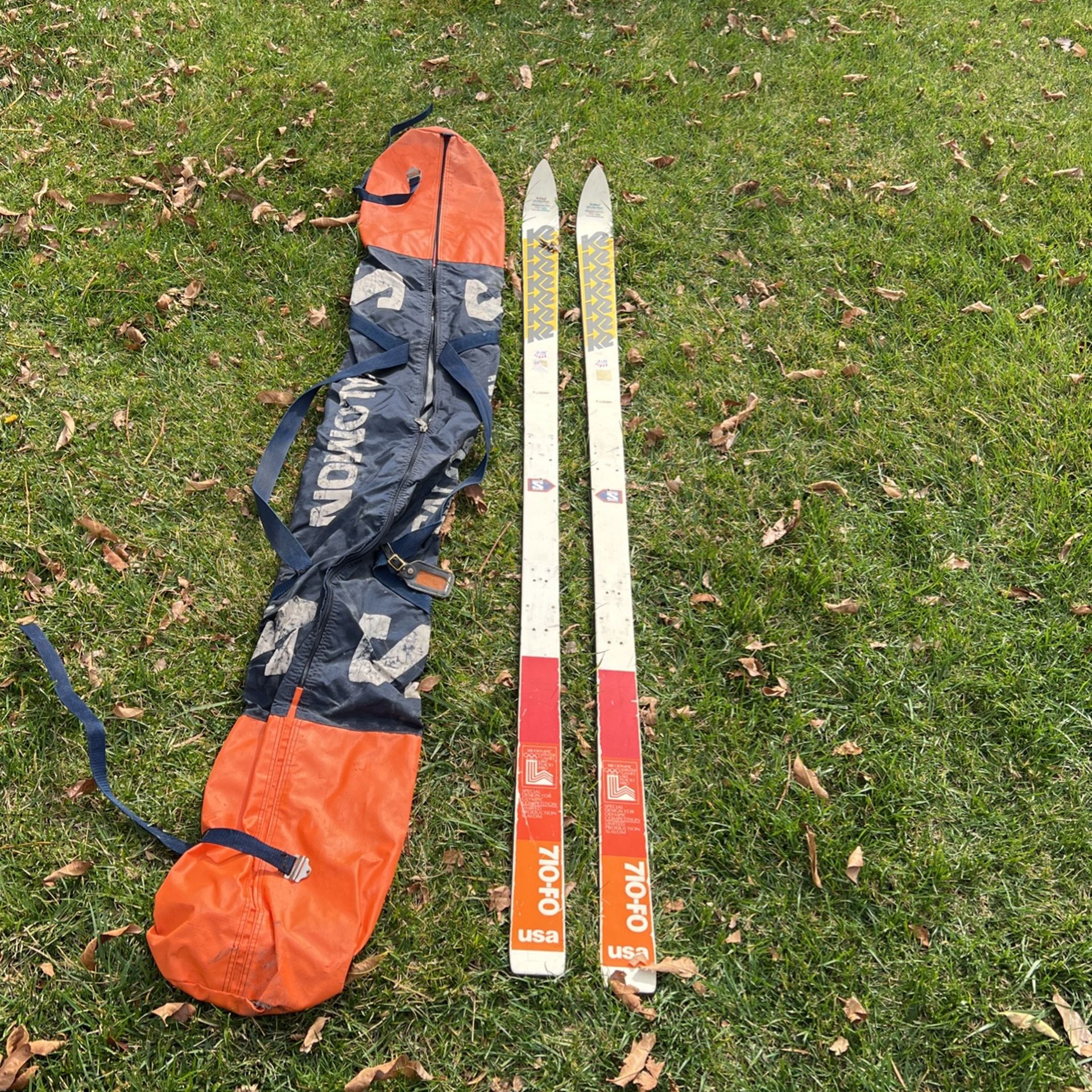 Salomon 78” Ski’s Olympic Slalom # 710-F0 with Case