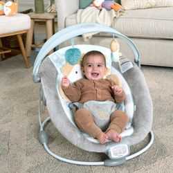 NEW Ingenuity InLighten Baby Bouncer Seat with Light Up-Toy Bar & Tummy Time Pillow Mat