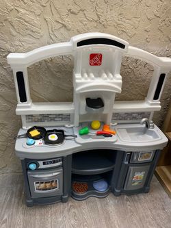 Toddler Play Kitchen Set with Accessories - Local Delivery Available for a Fee - See My Other Items😁