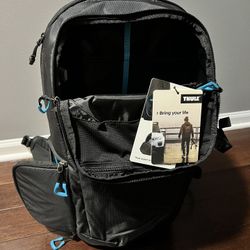 NWT Thule Aspect DSLR/Drone backpack