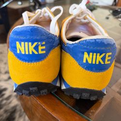 Nike OG WAFFLE Size 9