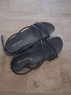 Women sandals