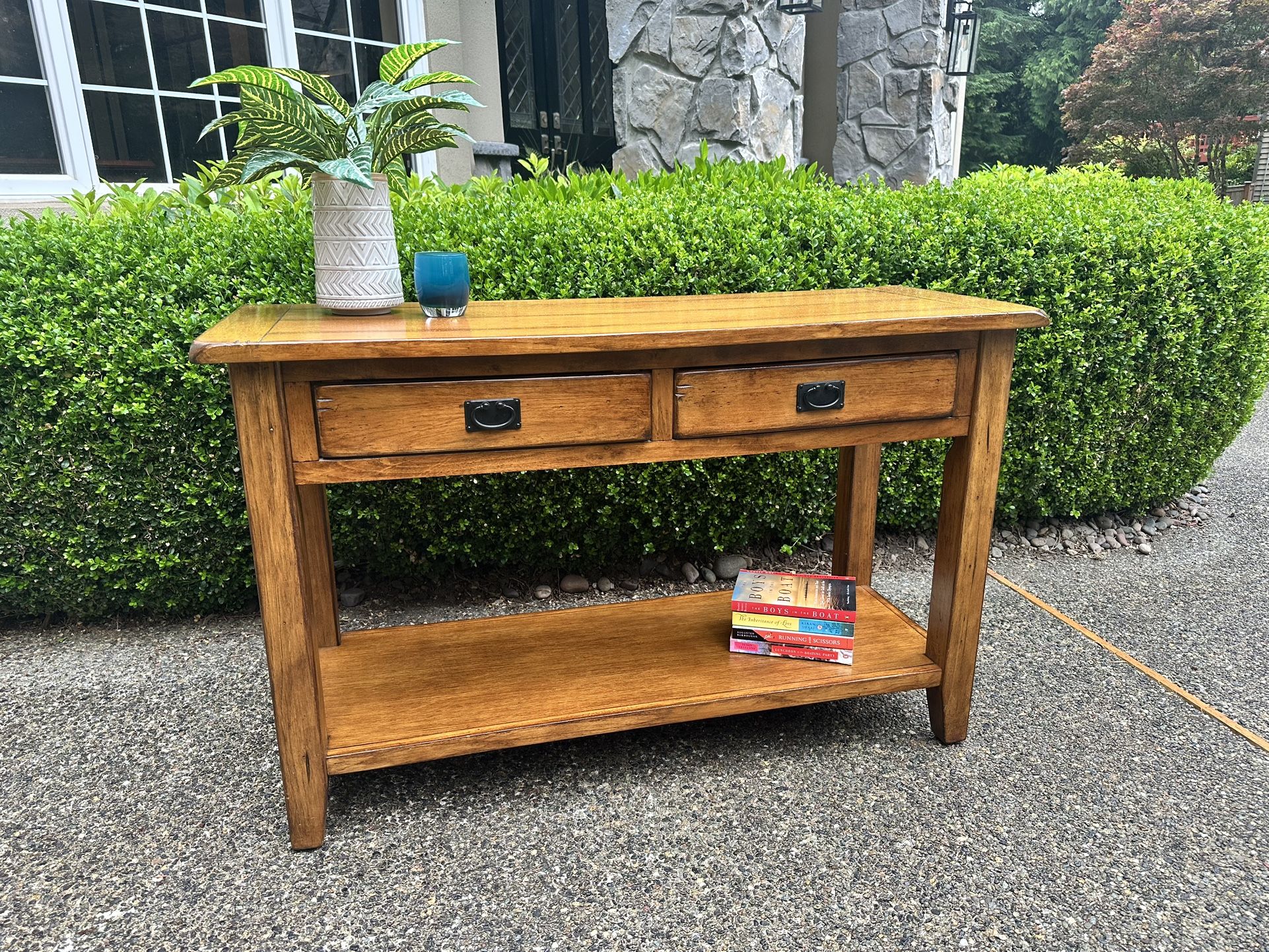 Mission Style Entry or Sofa Table