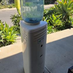 Vintage Water Dispenser