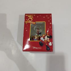 Mickey Mouse 75th Anniversary Snow Globe
