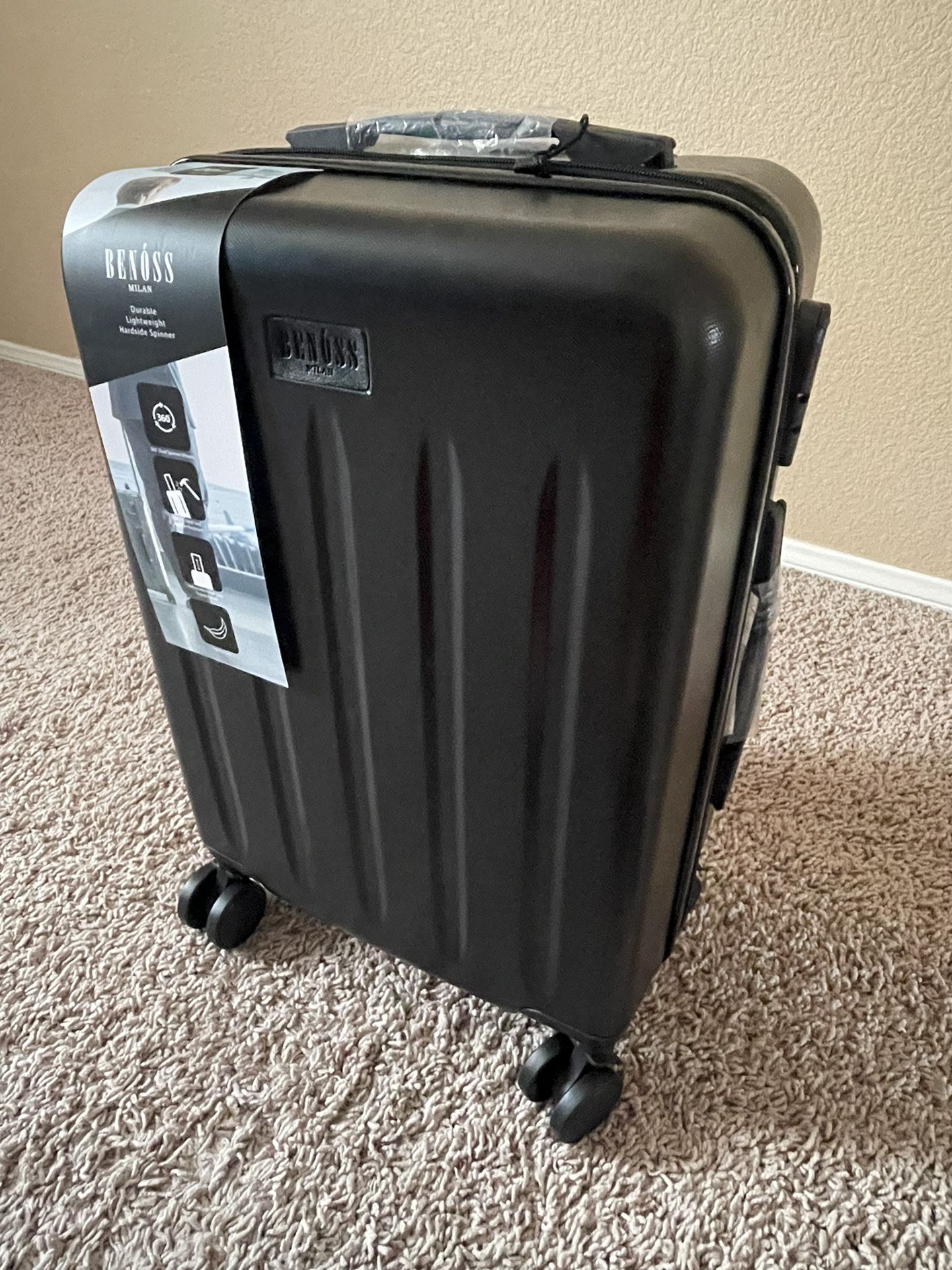 BRAND NEW 20 Inch Travel luggage Benoss Milan