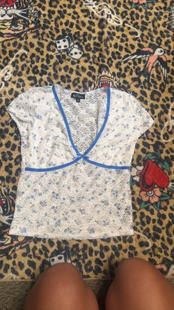 New white shirt lace