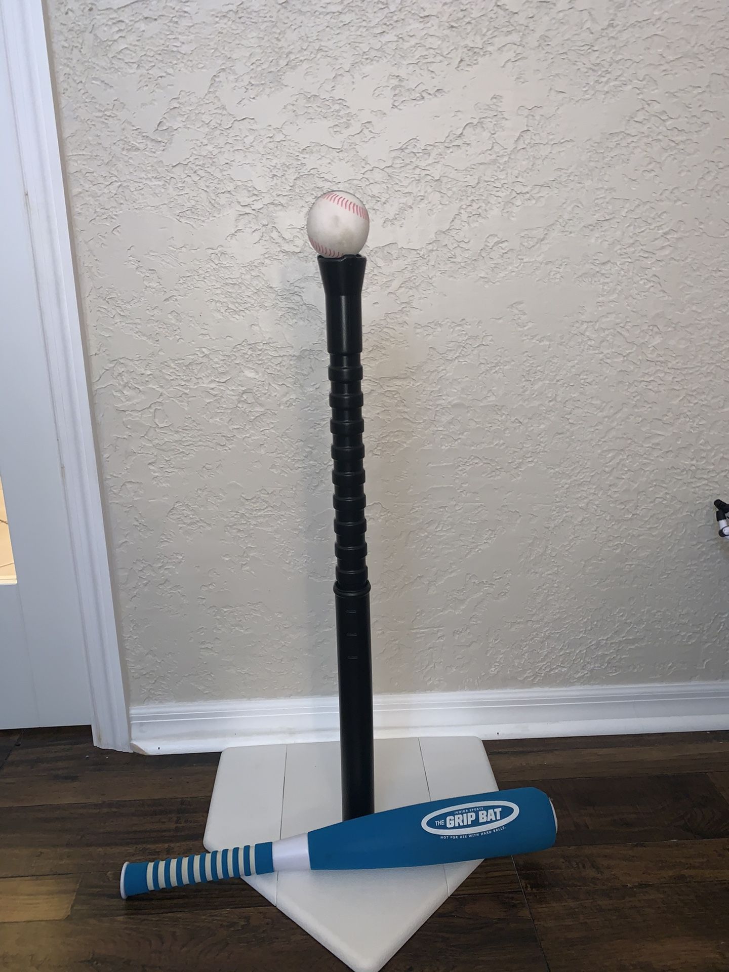 Toddler adjustable softball base bat and ball set