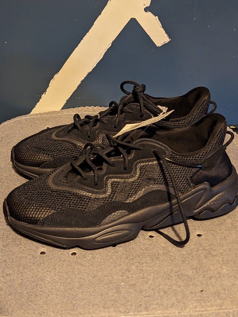 Brand New Authentic! Adidas Originals Mens Size Ozweego Core Black