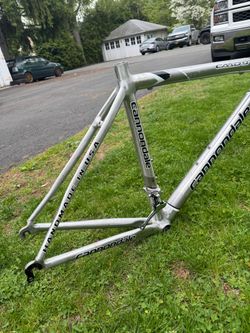 Pro-Level Road Racing Frames: Cannondale, Guru, Scott Pro for sale