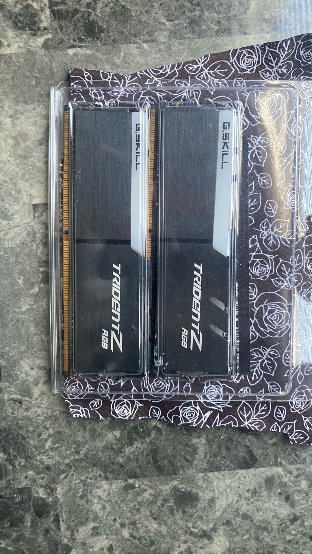 16gb (8gb x2) g skill trident z