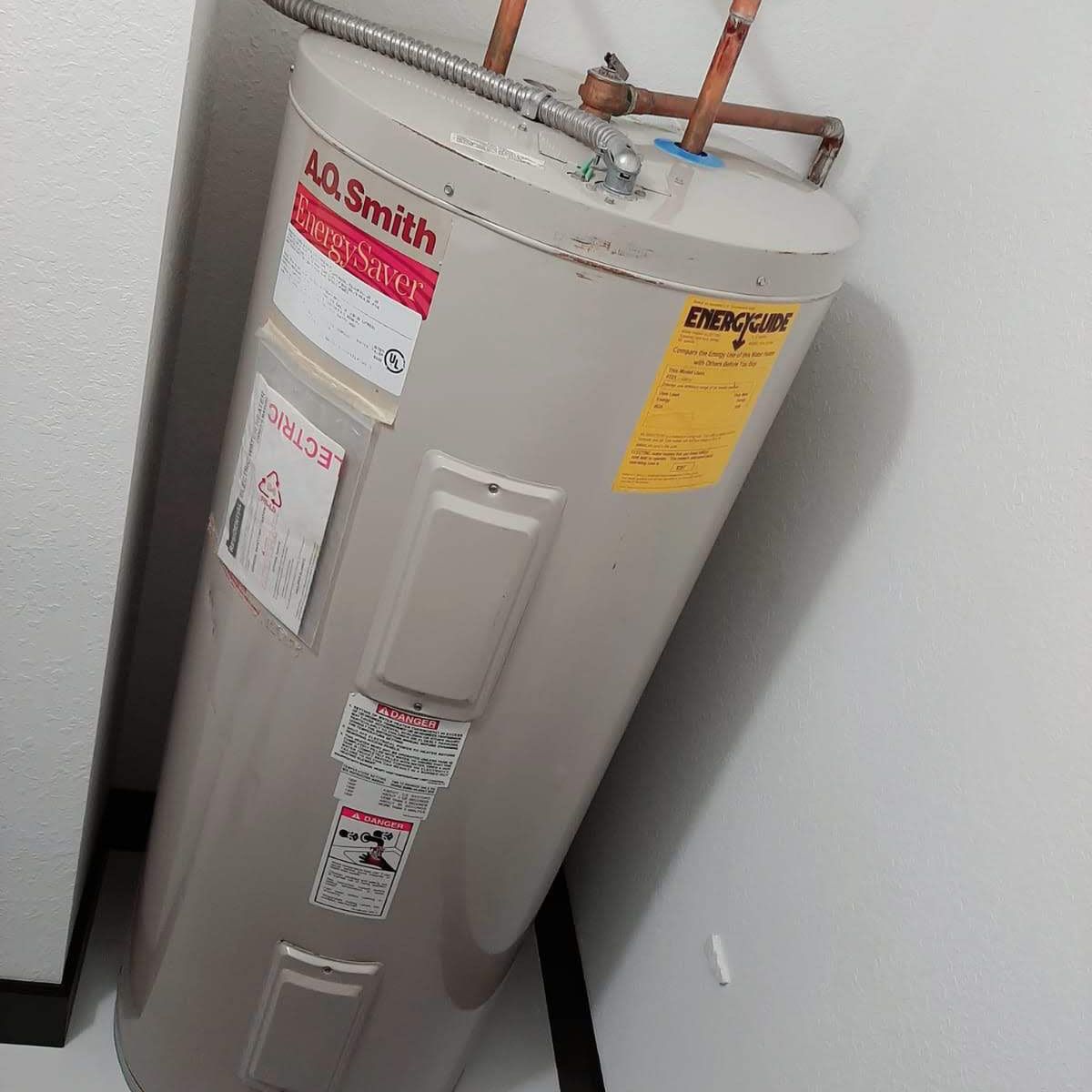 A.O Smith water heater ELECTRIC,60 gallons
