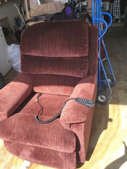 Lift chair.