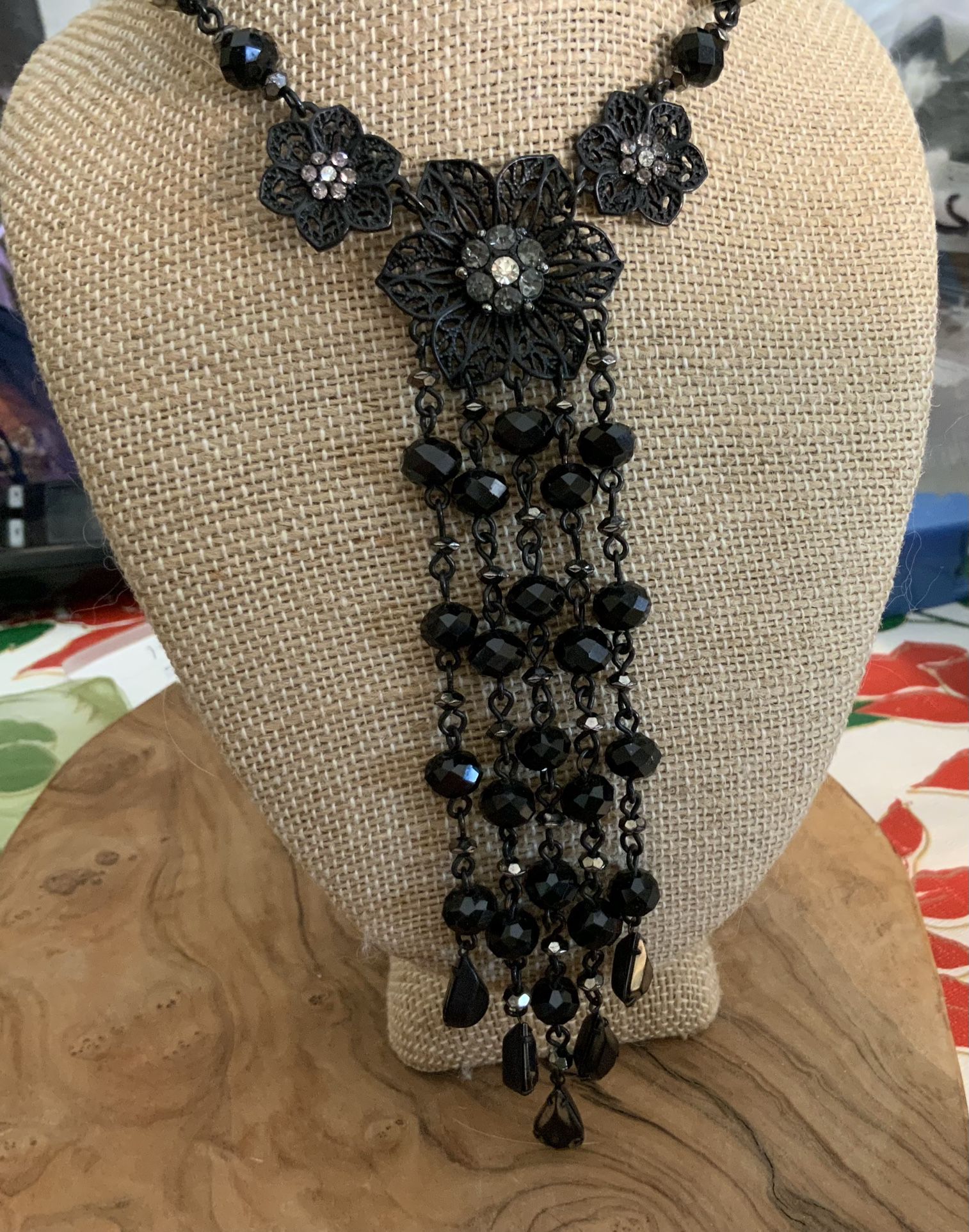 Vintage Black Necklace 