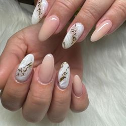 NAILSMARAY 