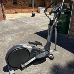 Proform Cardio Crosstrainer 820 Elliptical