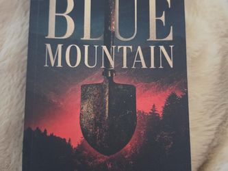 Blue Mountain by Lisa Michelle Paperback