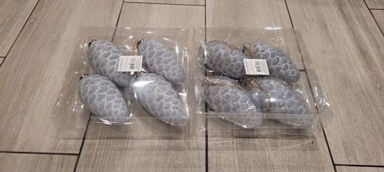 Christmas Ornaments - Decor Pine Cones- New