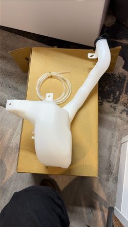 2008 And Up Pontiac, Grand Prix Windshield Washer Container With Pumps Brand New In The Box