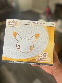 3th celebration Pokémon etb