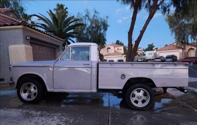 1965 Datsun 320 Solid Project Truck