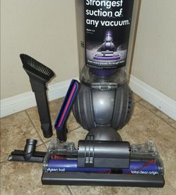 Dyson Ball Total Clean Origin