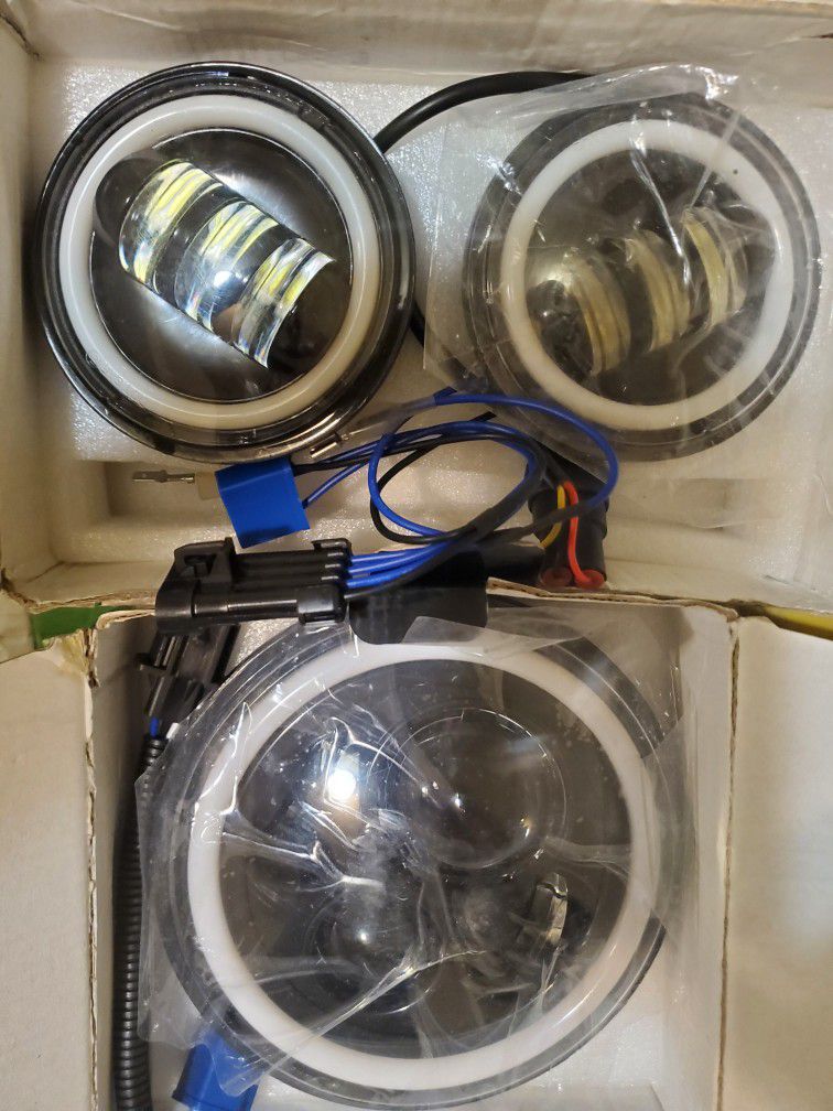 Harley Davidson LED Headlight & Fog Lamp Asssmbly Kit .