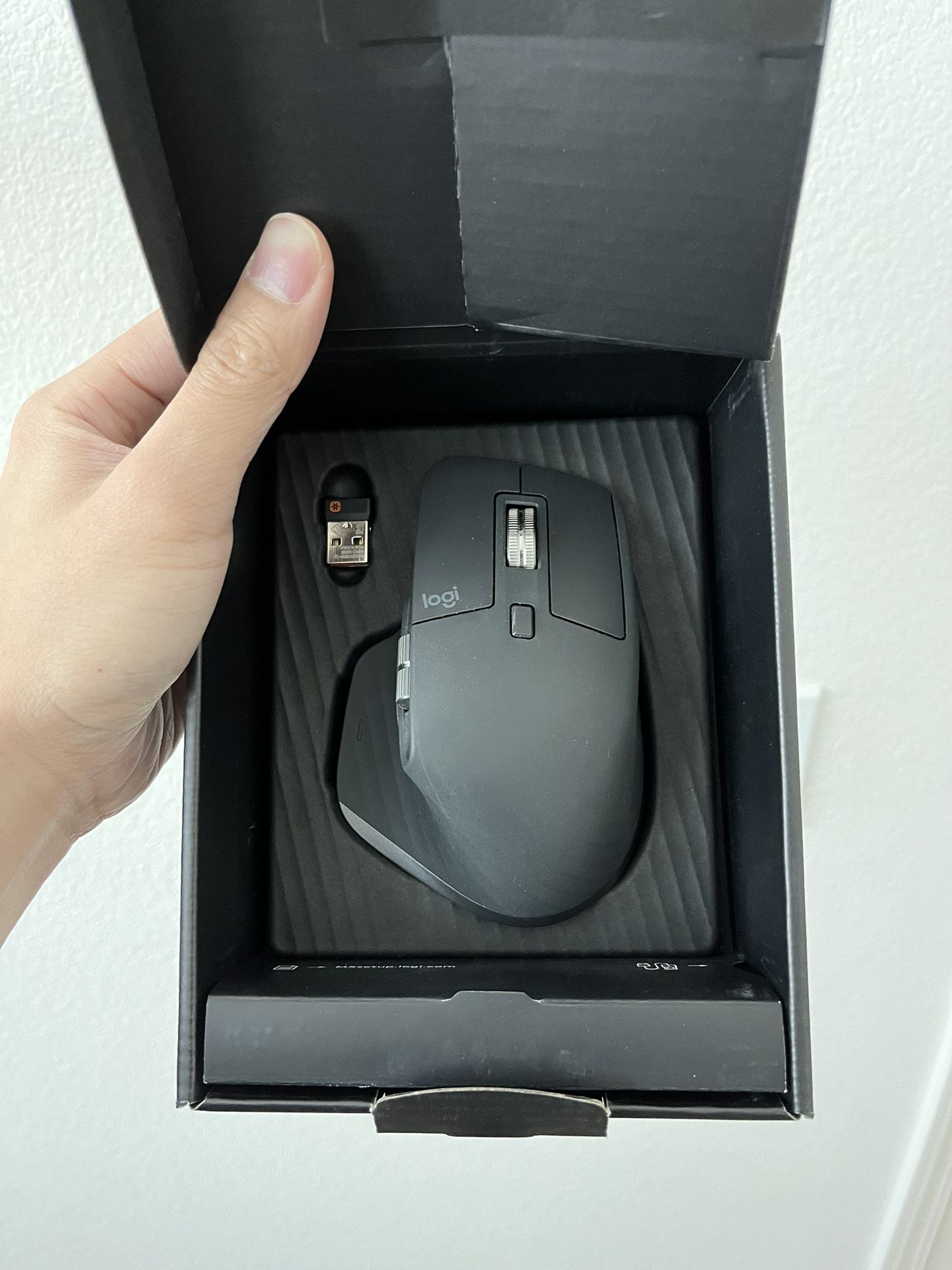 Logitech MX Master 3 Ergonomic Wireless Office Mouse