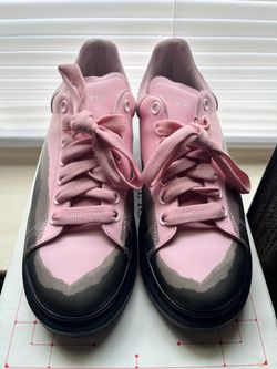 Alexander McQueen Sneakers – Black/Pink size 9-9.5