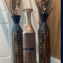3 Metal Vases Whit Foliage 