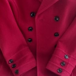 XL Women Wool Coat With Clean Lining And Buttons