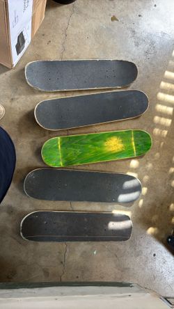 Skateboard
