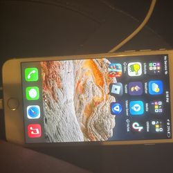 iPad Air 3 And A iPhone 7 Plus