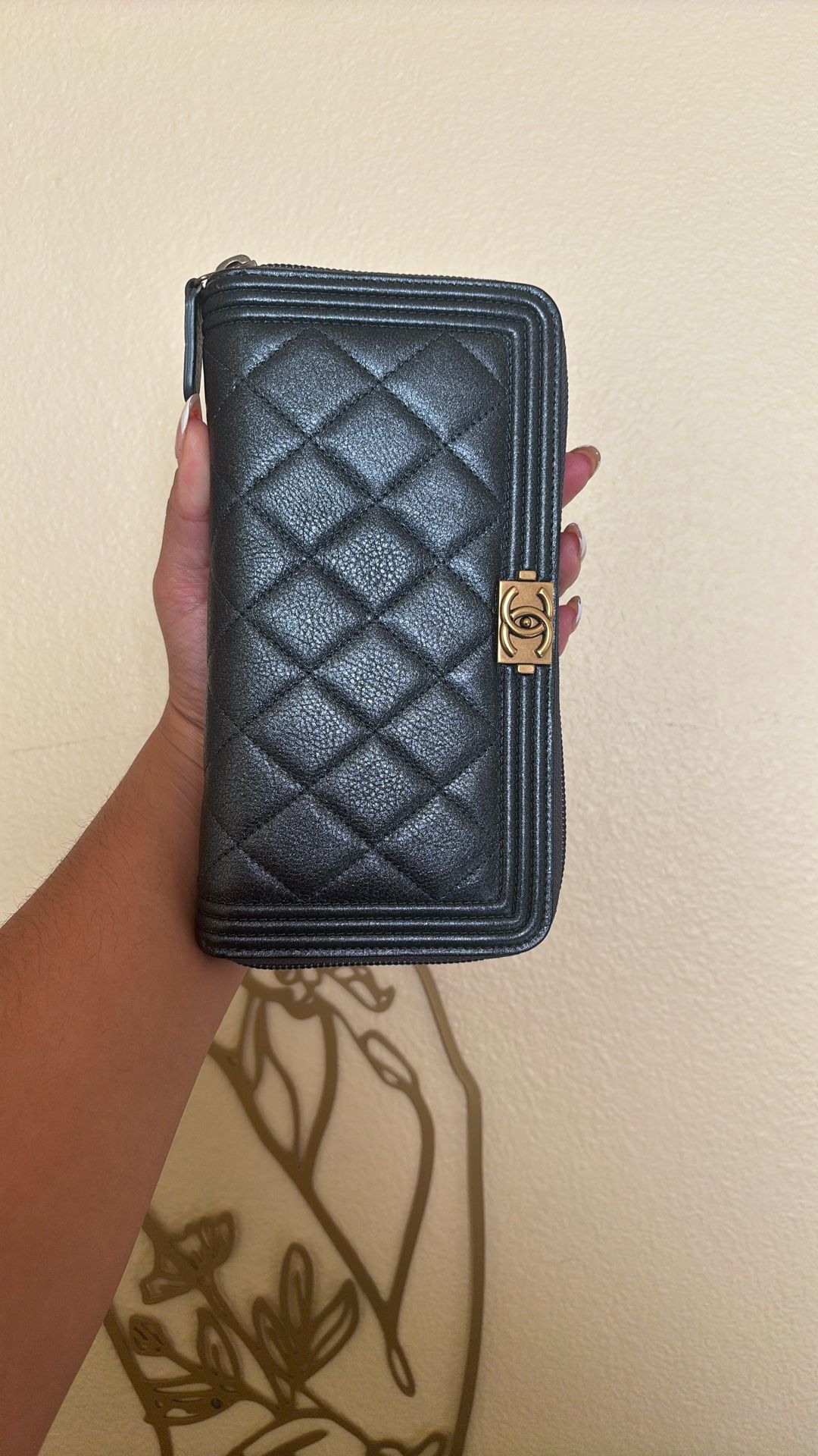 AUTHENTIC CHANEL WALLET